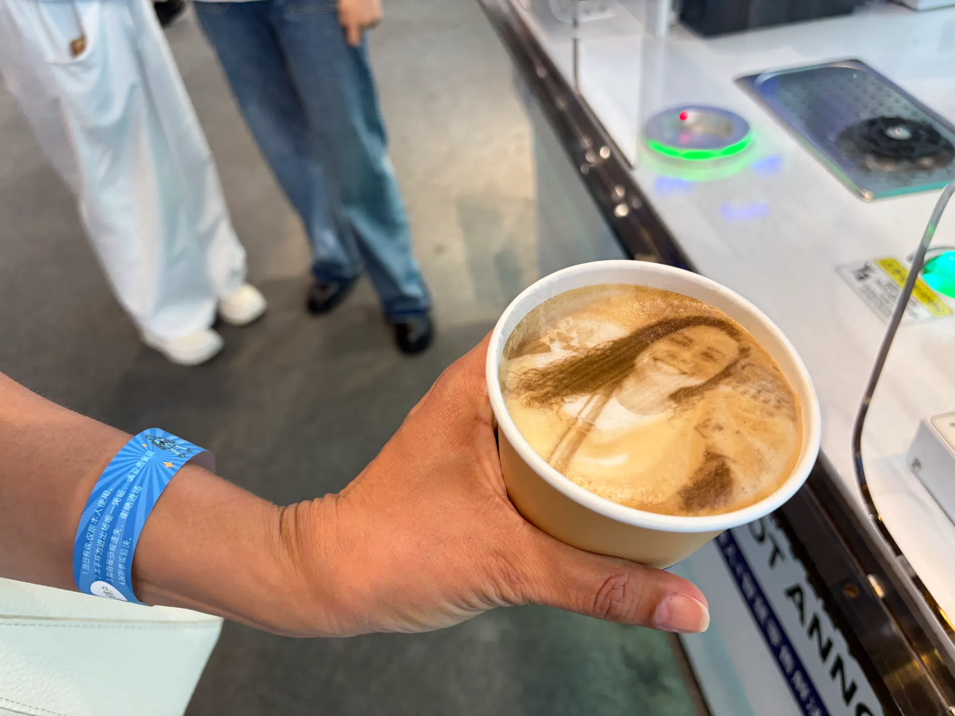 8Robot Coffee 1